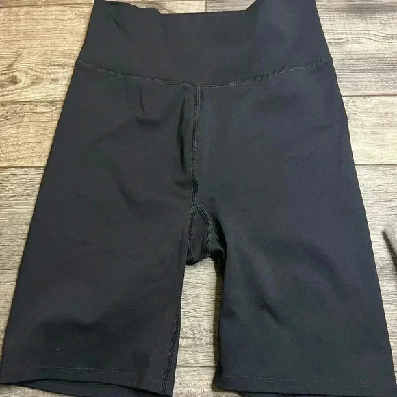 Madewell High Rise Black Biker Legging Shorts yoga XS women’s athletic workout - Picture 2 of 5